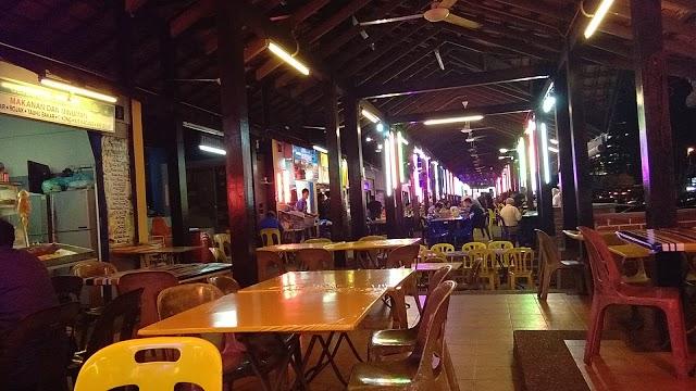 Tepian Tebrau Food Centre